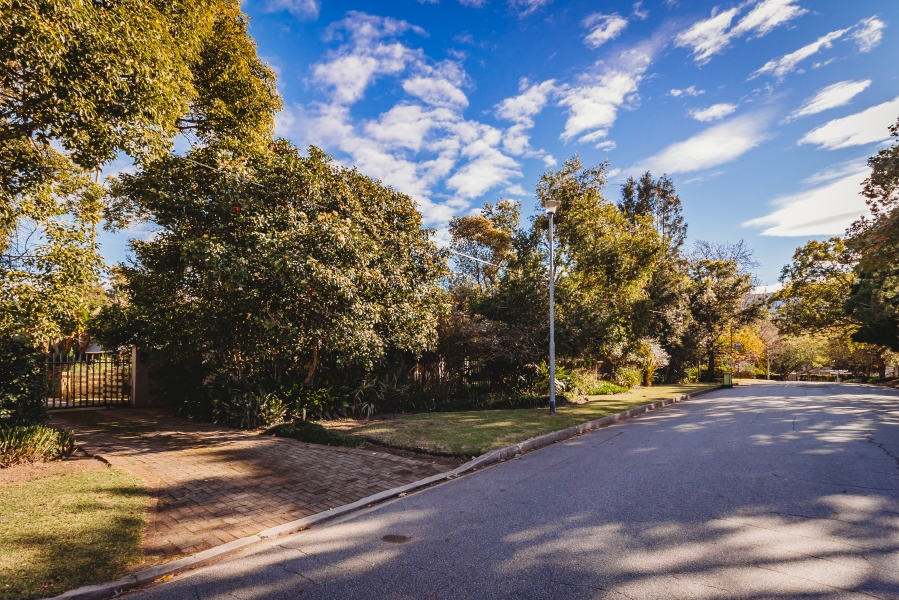 6 Bedroom Property for Sale in Heatherlands Western Cape